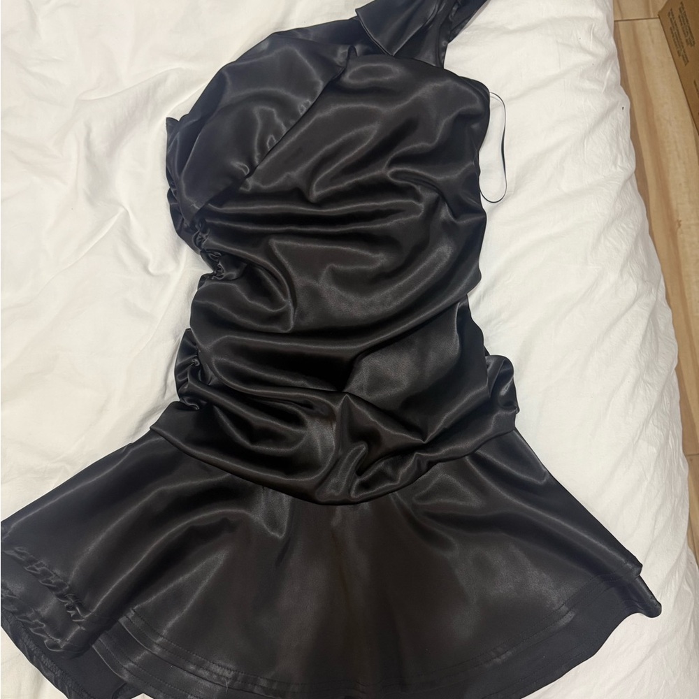 Privy Elegant Black Satin Mini Dress